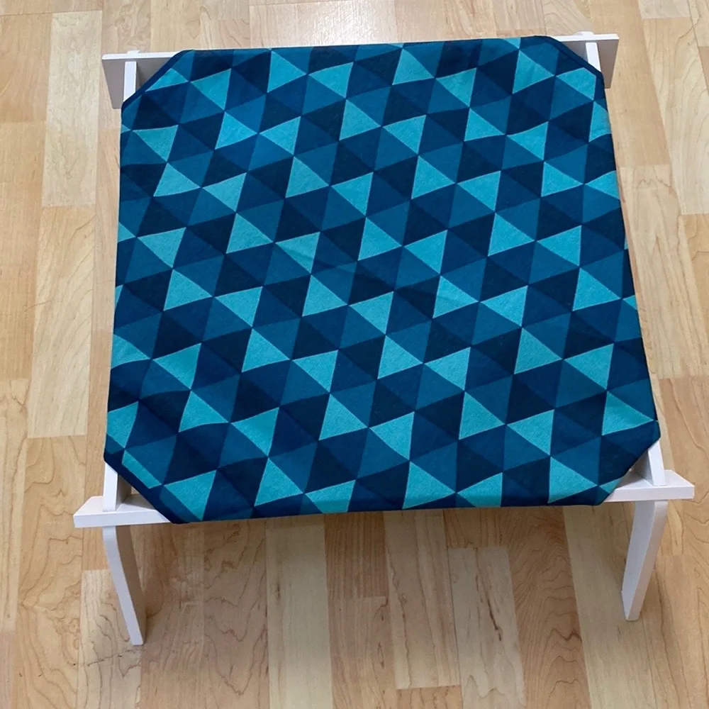 NWOT-Pet Lounge With Reversible Fabric Hammock